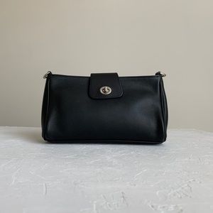 Vintage Coach Demi Turnlock (#9154) in Black w/ Nickel Hardware 🖤🩶